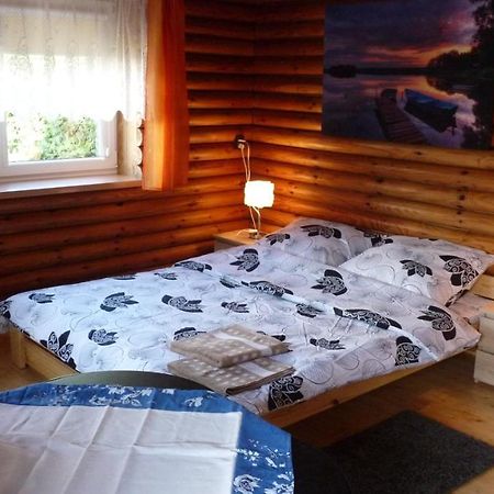 Domek W Ogrodzie Мронгово Екстериор снимка